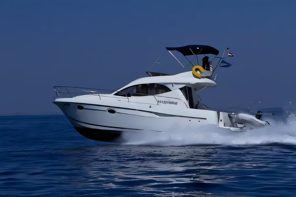 Exterior overview of Starfisher 34 motor boat for charter from Primosten Marina Kremik in the Sibenik sailing area Croatia