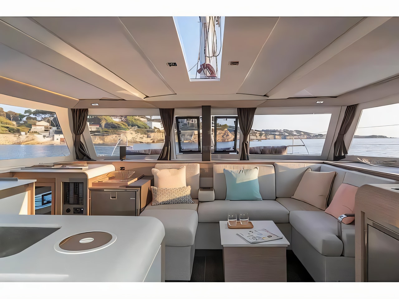 Layout of Isla 40 catamaran with 5 cabins Croatia yacht charter