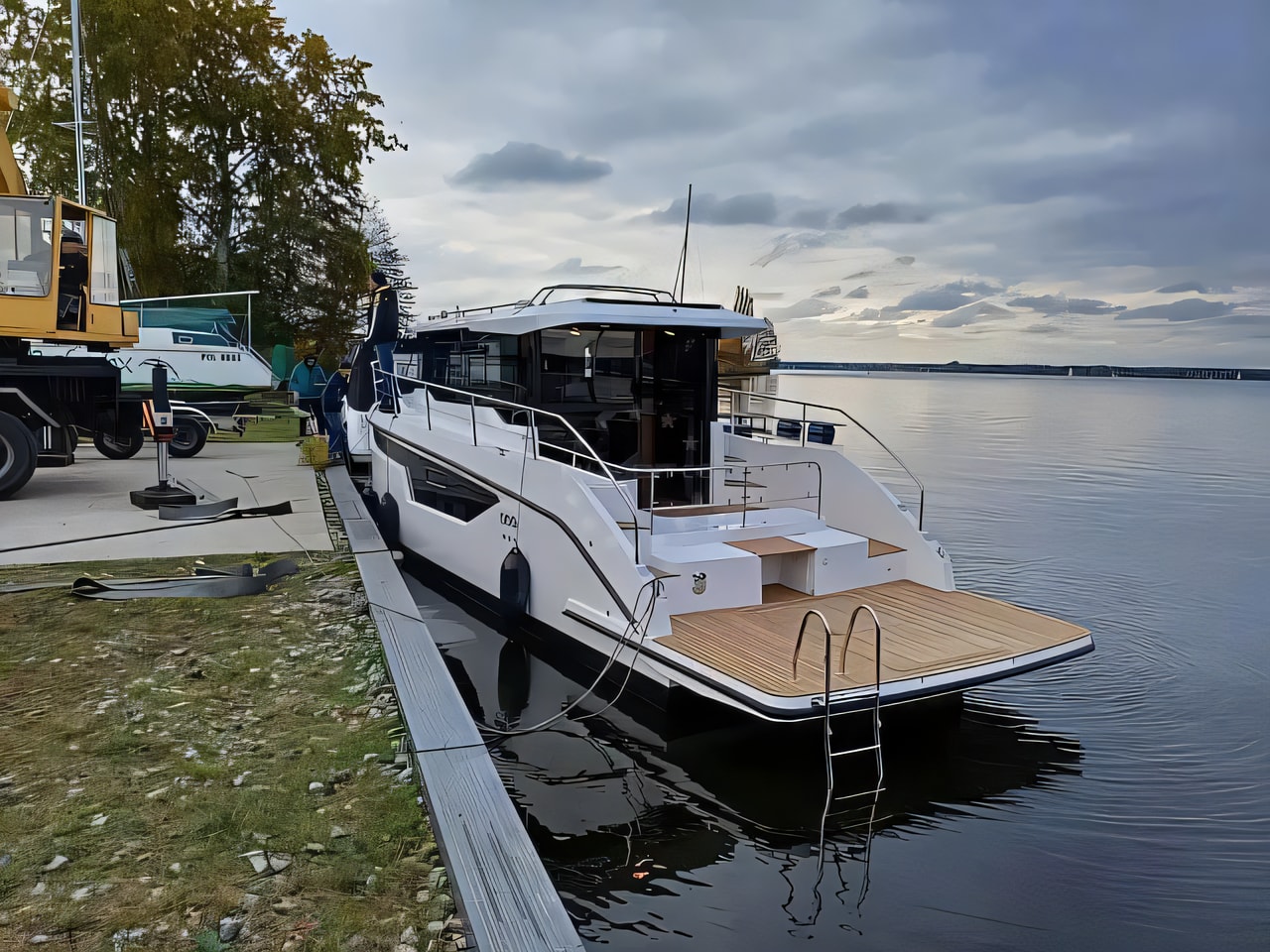 Layout of Nikhen 36 motor boat with 2 cabins Croatia yacht charter