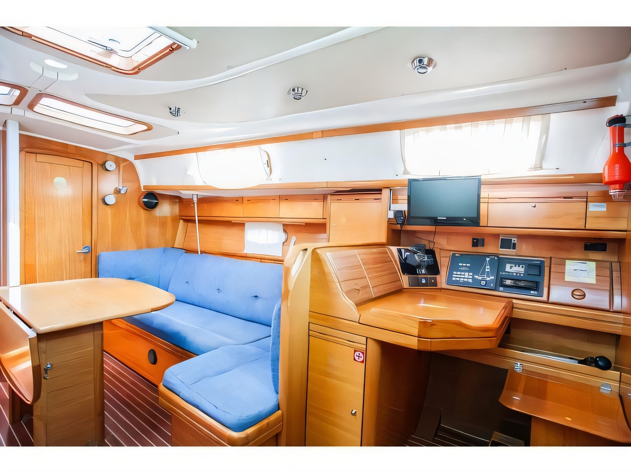 Layout of Bavaria 37 Cruiser sail boat with 3 cabins Croatia yacht charter