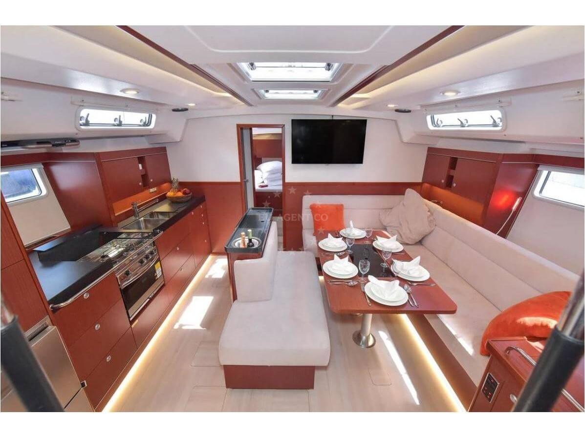 Layout of Hanse 505 sail boat with 5 cabins Croatia yacht charter