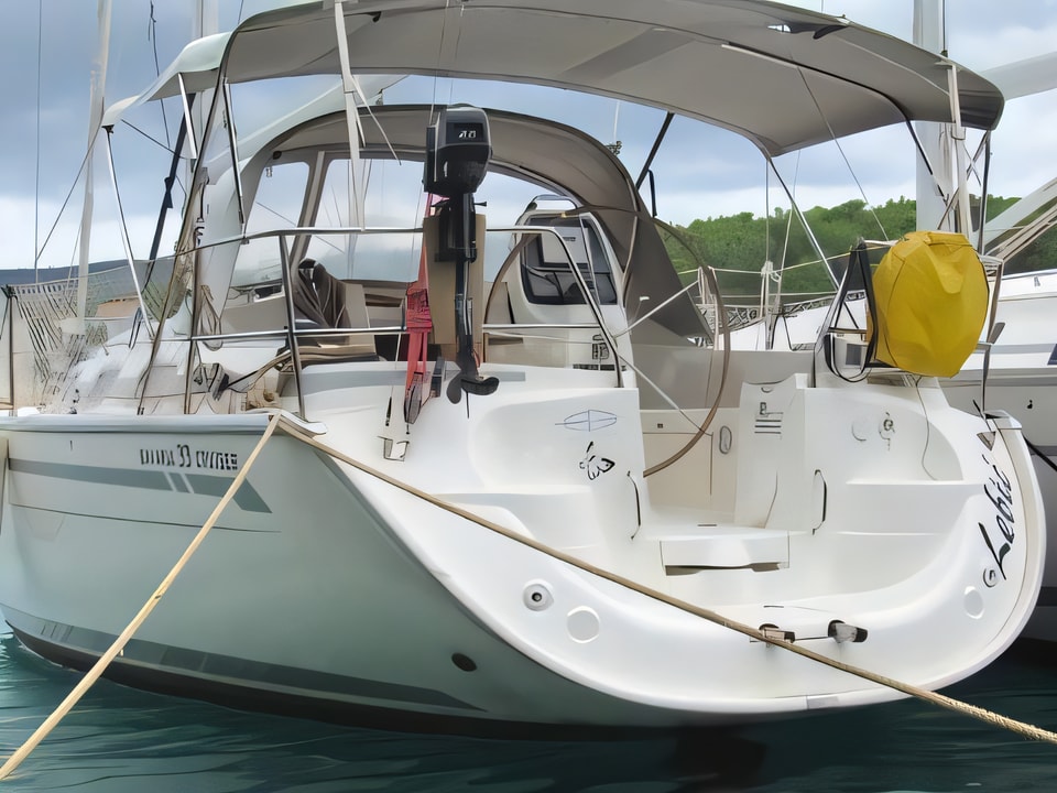 Exterior overview of Bavaria 33 Cruiser sail boat for charter from Split ACI Marina in the Split sailing area Croatia