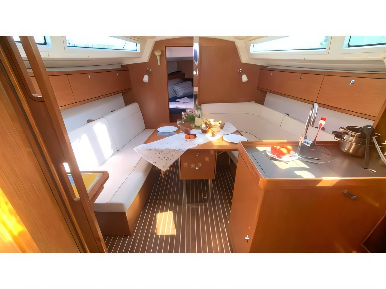 Layout of Bavaria Cruiser 34 sail boat with 2 cabins Croatia yacht charter