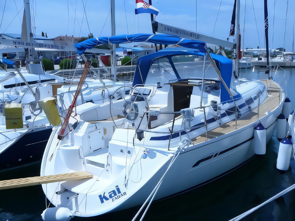 Exterior overview of Bavaria 36 sail boat for charter from Sukosan Marina Dalmacija in the Kornati sailing area Croatia