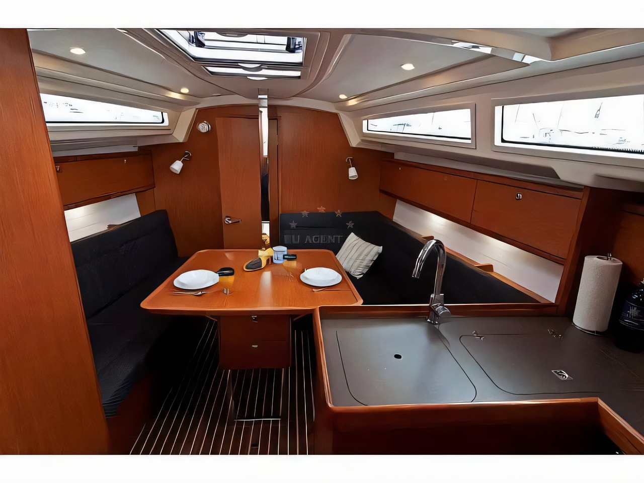 Layout of Bavaria 34 Cruiser sail boat with 3 cabins Croatia yacht charter