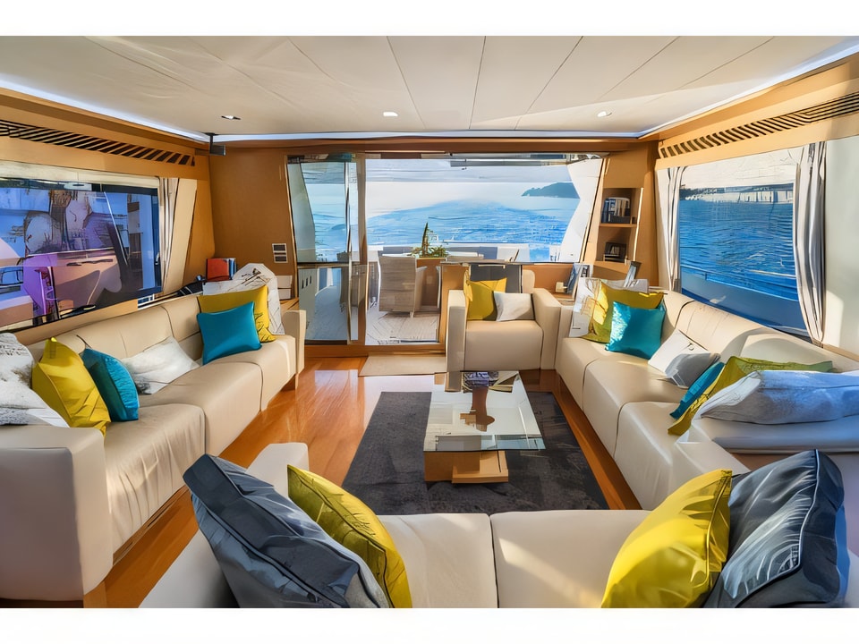 Layout of Ferretti 780 motoryacht with 4 cabins Croatia yacht charter