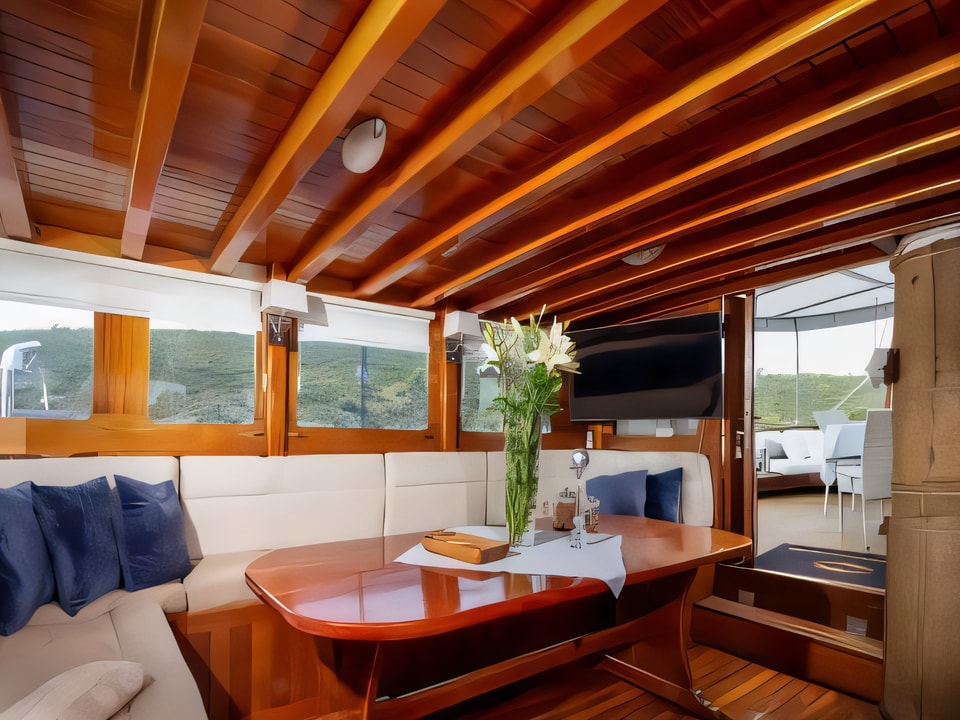 Interior of BONAVENTURA gulet or cruiser with 5 cabins Croatia yacht charter
