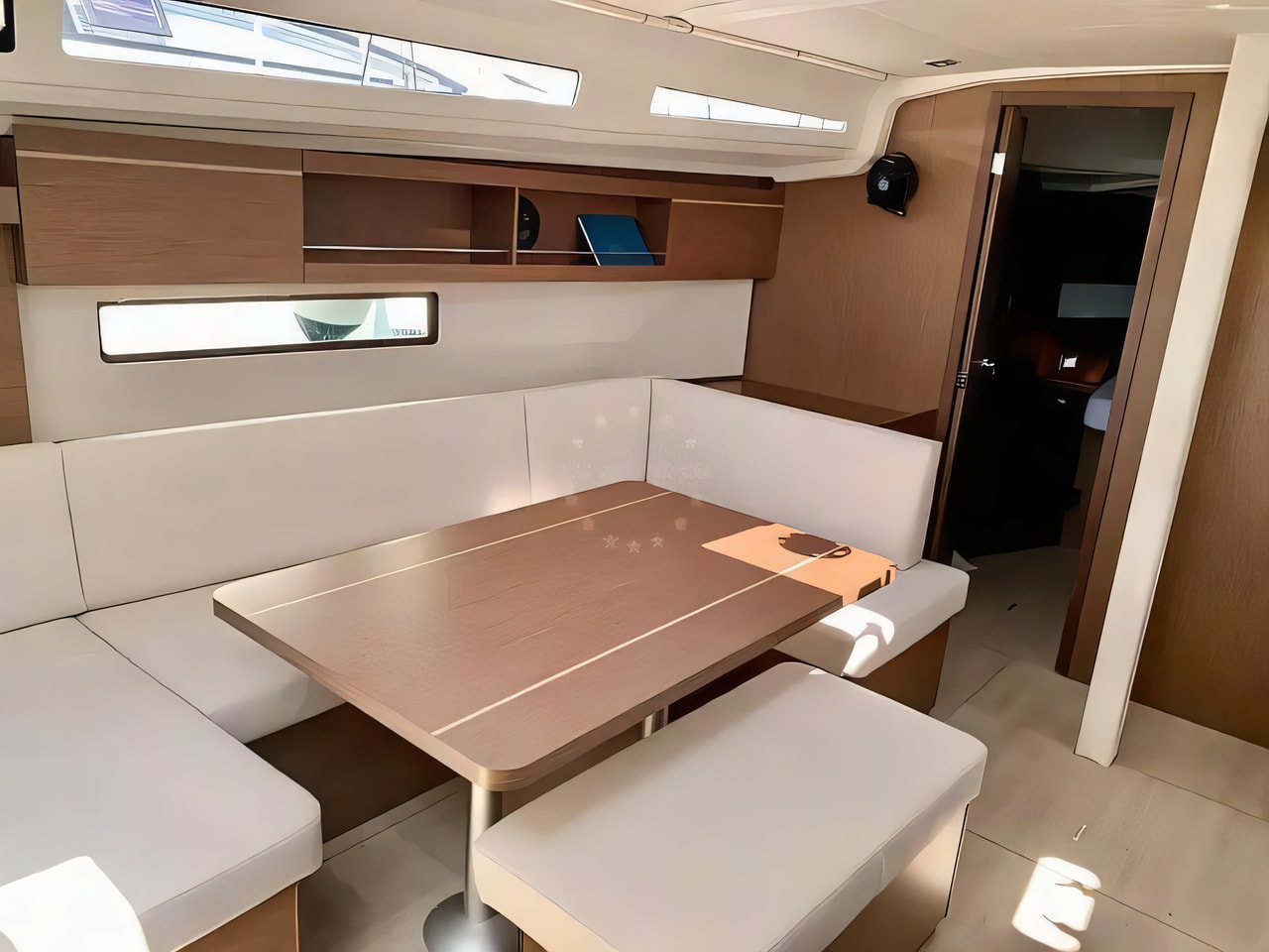 Layout of Oceanis 40.1 sail boat with 3 cabins Croatia yacht charter
