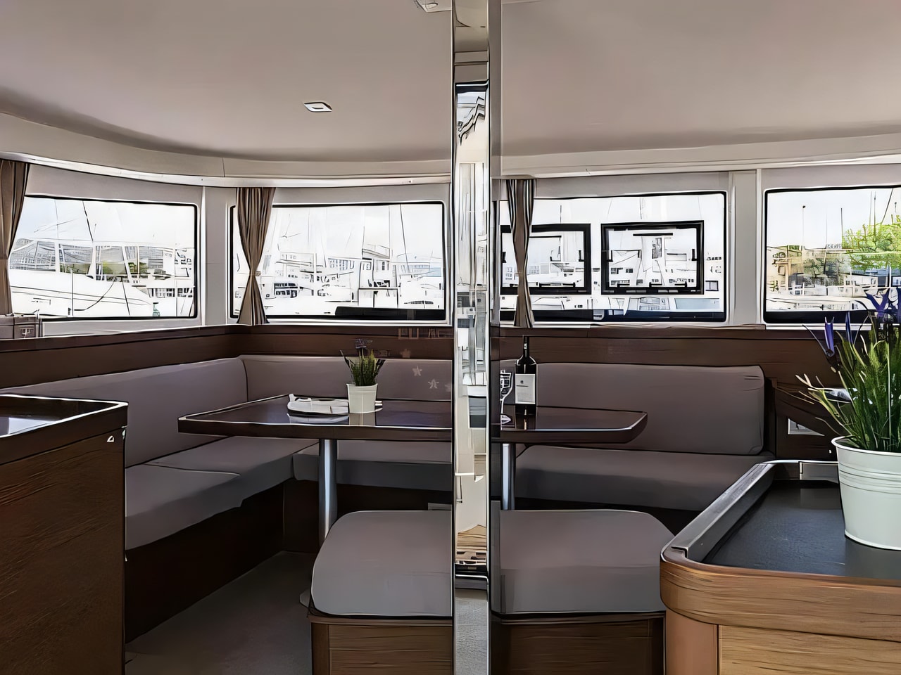 Layout of Lagoon 42 catamaran with 6 cabins Croatia yacht charter