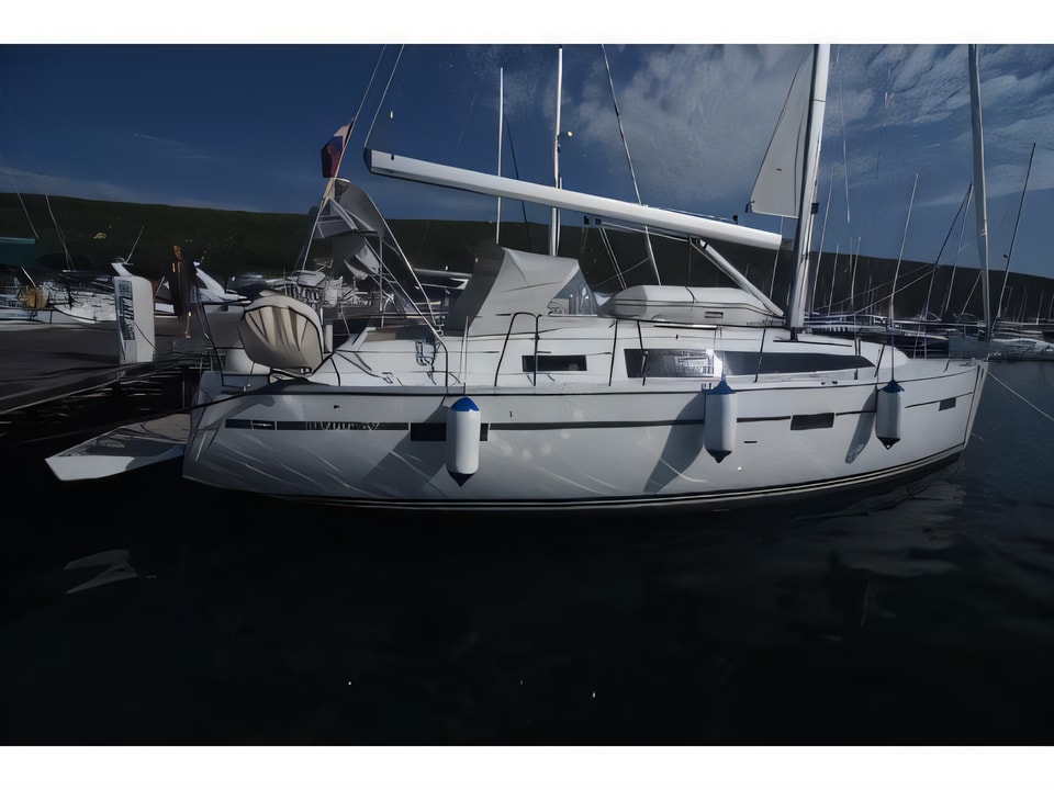 Exterior overview of Bavaria Cruiser 37 sail boat for charter from Krk Marina Punat in the Istria / Kvarner sailing area Croatia