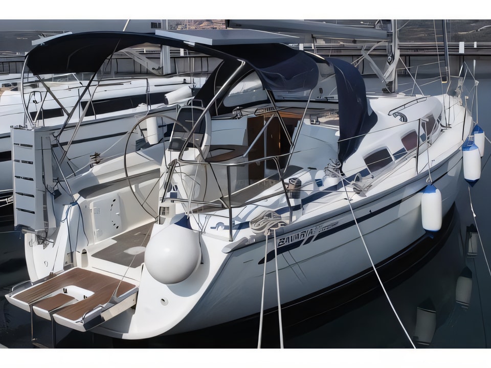 Exterior overview of Bavaria 31 Cruiser sail boat for charter from Krk Marina Punat in the Istria / Kvarner sailing area Croatia