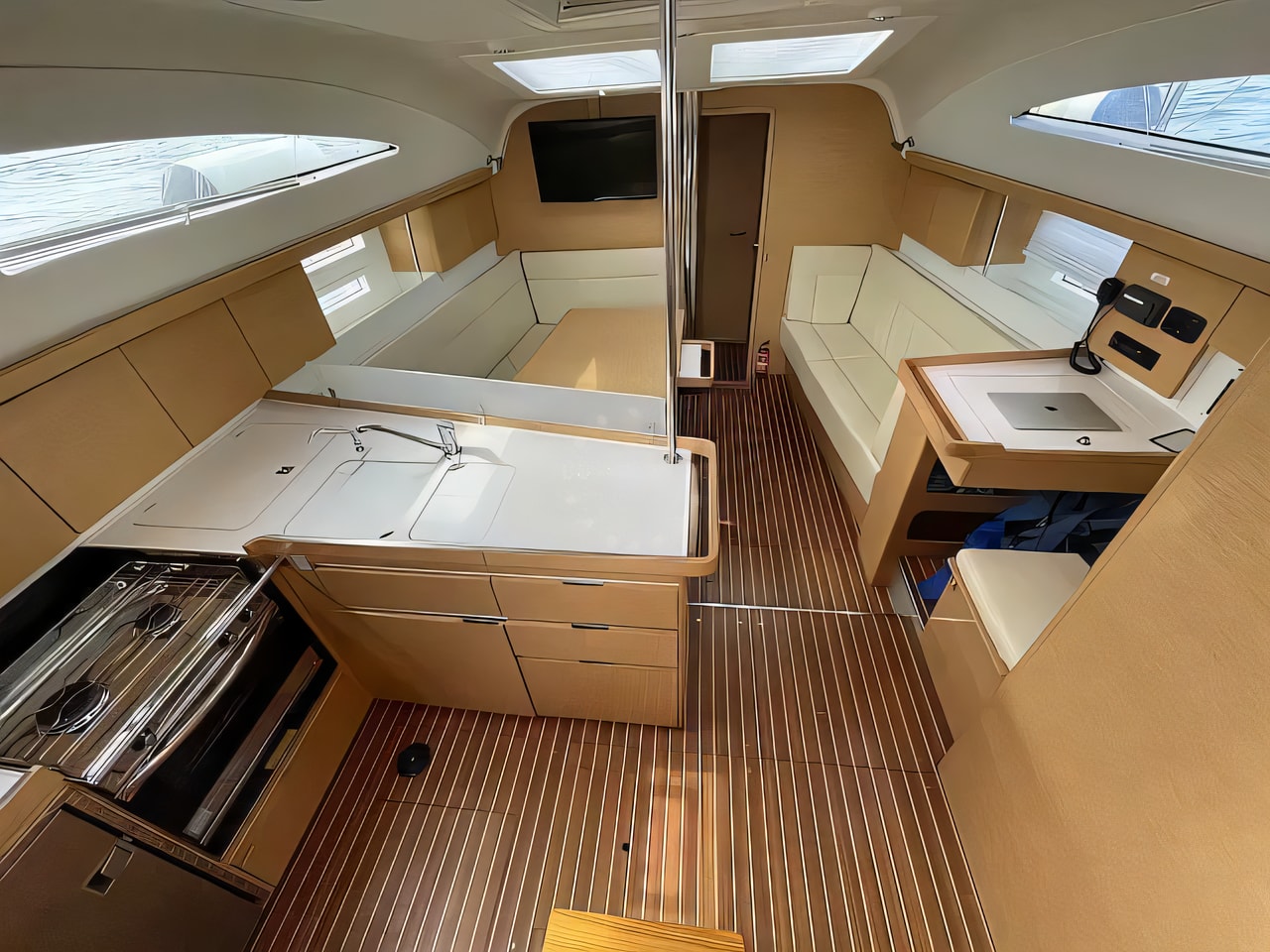 Layout of Elan Impression 45 sail boat with 4 cabins Croatia yacht charter
