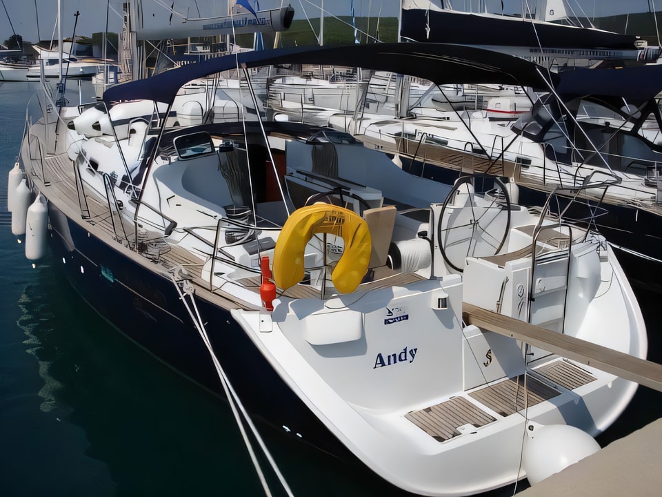 Exterior overview of Oceanis 473 sail boat for charter from Sukosan Marina Dalmacija in the Zadar sailing area Croatia