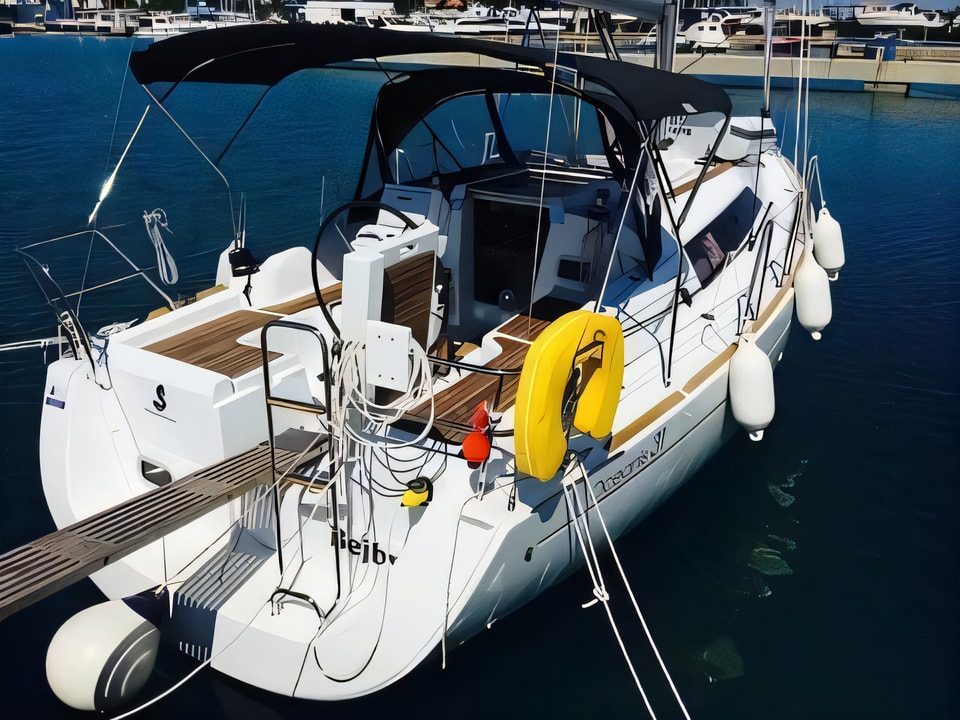Exterior overview of Oceanis 31 sail boat for charter from Sukosan Marina Dalmacija in the Zadar sailing area Croatia