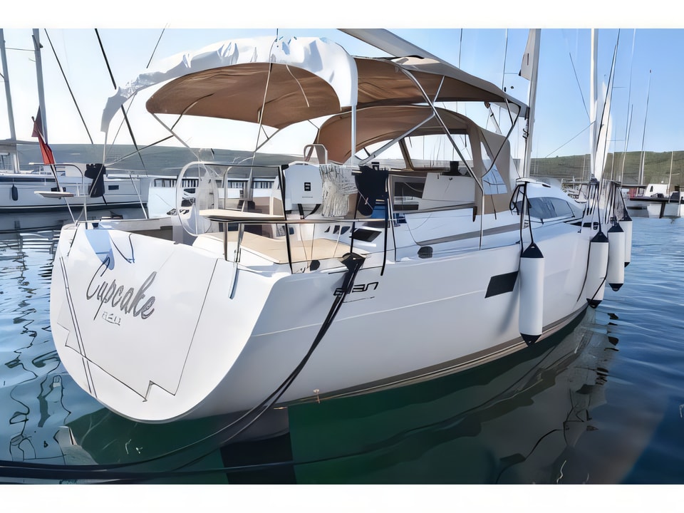 Exterior overview of Elan 50 Impression sail boat for charter from Krk Marina Punat in the Istria / Kvarner sailing area Croatia