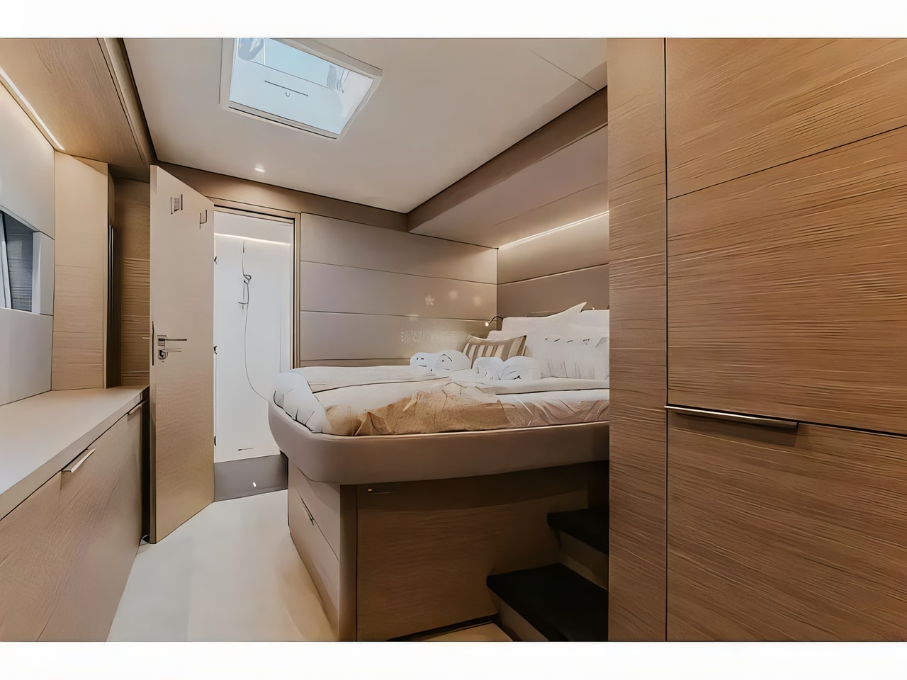 Layout of Lagoon 55 catamaran with 5 cabins Croatia yacht charter