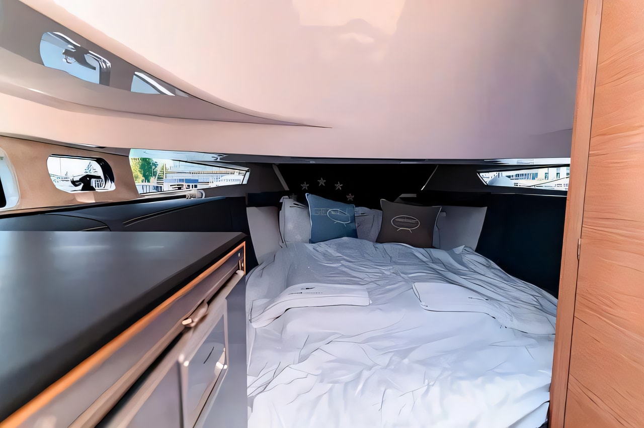 Layout of Sessa KL 27 motor boat with 1 cabins Croatia yacht charter