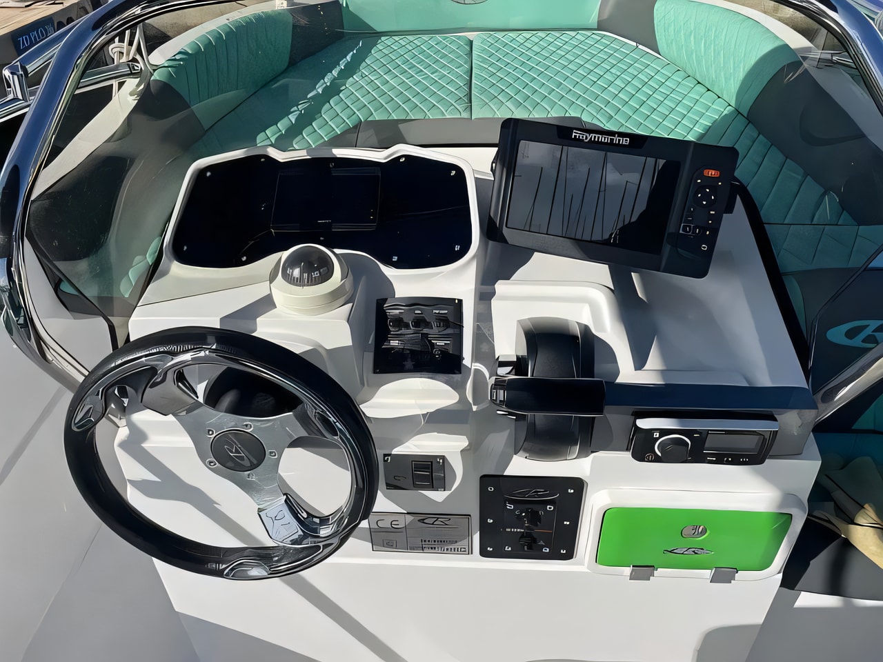 Layout of Rancraft RS Cinque.5 motor boat with 0 cabins Croatia yacht charter