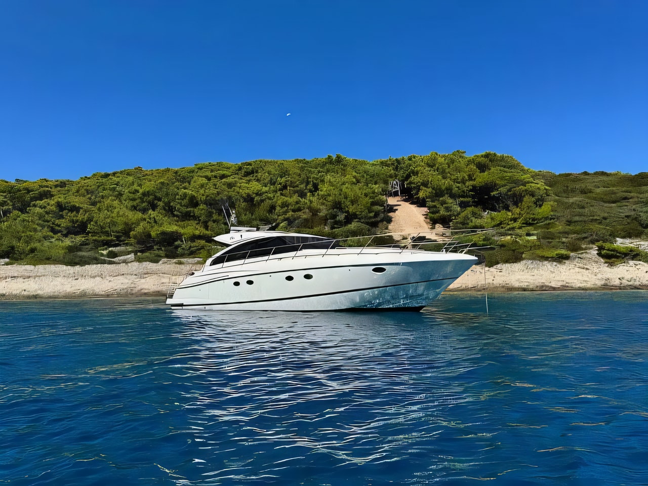 Princess V53 motor yacht for charter from Makarska / Lucica Makarska Split sailing area Croatia