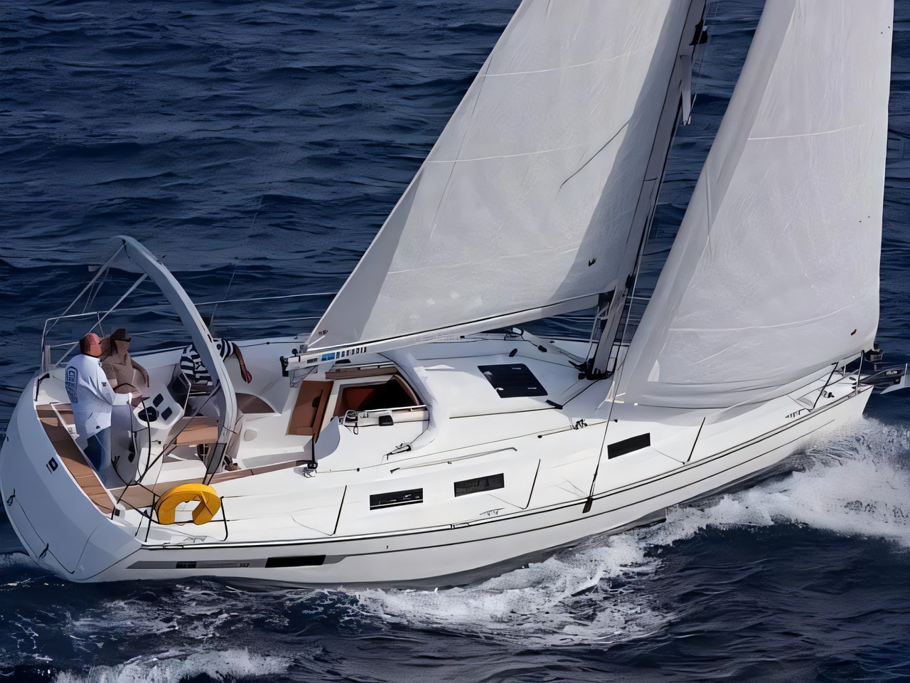 Exterior overview of Bavaria 32 Cruiser sail boat for charter from Krk Marina Punat in the Istria / Kvarner sailing area Croatia