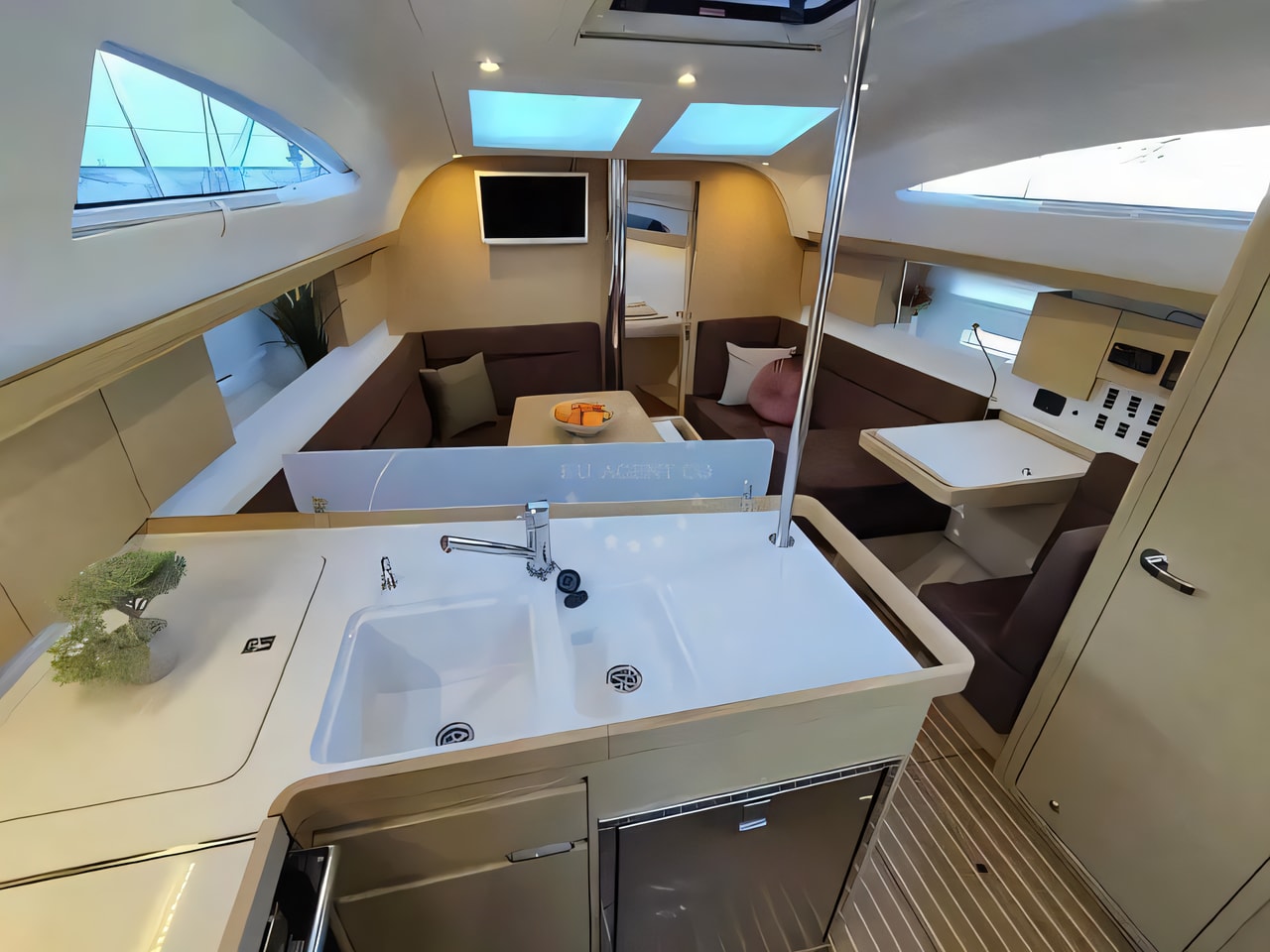 Elan Impression 40 (2017.) yacht layout 3 cabins Croatia charter