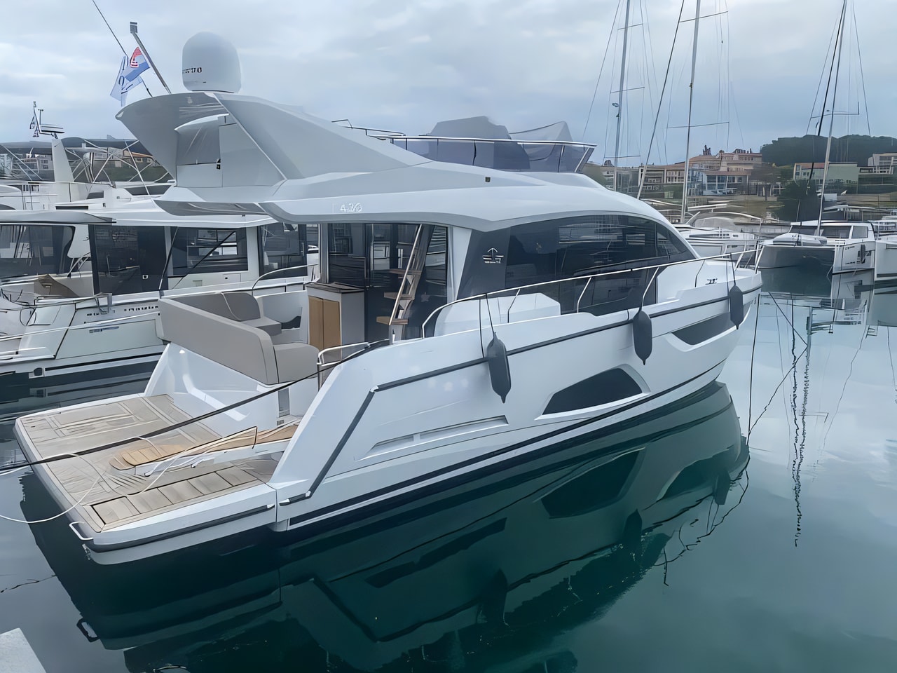 Sealine F430 motor yacht for charter from Biograd / Marina Kornati Zadar sailing area Croatia