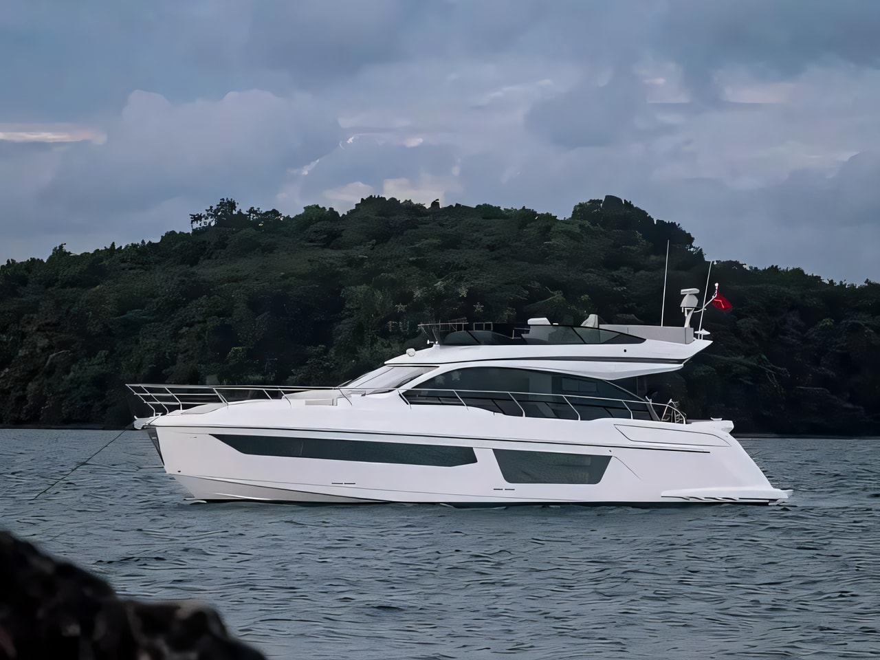 Exterior overview of Azimut 53 Fly motoryacht for charter from SCT Marina Trogir in the Split sailing area Croatia