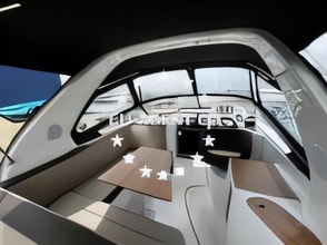 Layout of Bavaria S29+ motor boat with 1 cabins Croatia yacht charter