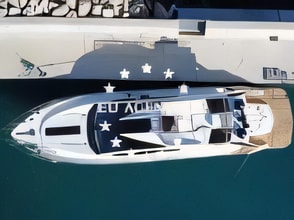 Interior of Galeon 700 Skydeck motoryacht with 4 cabins Croatia yacht charter