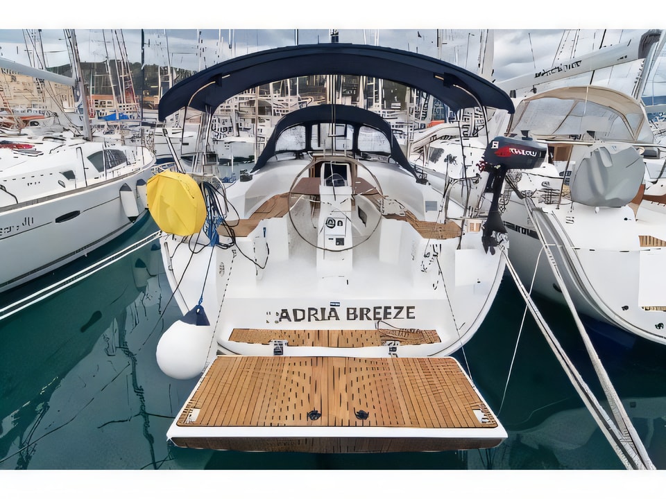 Exterior overview of Bavaria Cruiser 33 sail boat for charter from Split ACI Marina in the Split sailing area Croatia
