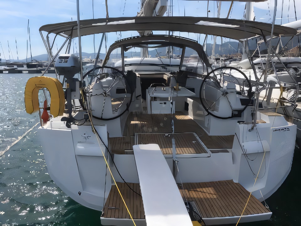 Exterior overview of Sun Odyssey 519 5+1cab. sail boat for charter from Kastela Gomilica Marina in the Split sailing area Croatia