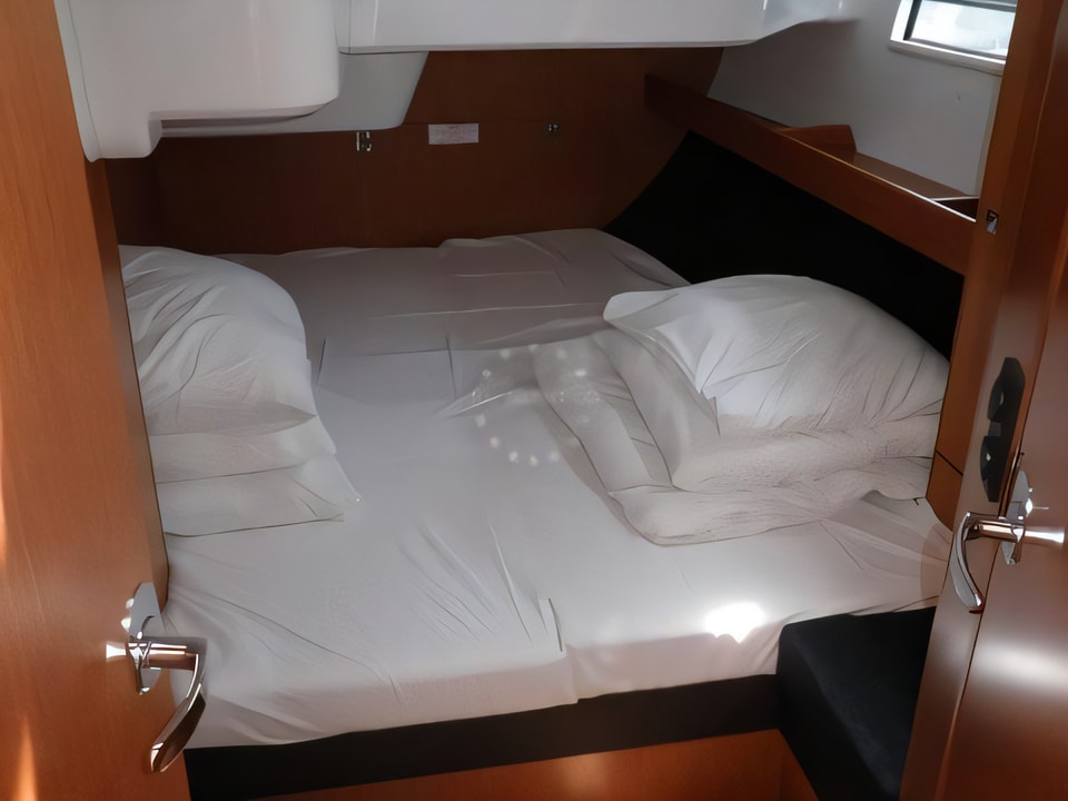 Interior of Bavaria Cruiser 51 sail boat with 5 cabins Croatia yacht charter