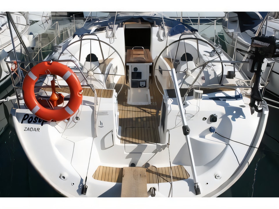 Bavaria 42 Cruiser sailing yacht for charter from Trogir / ACI Marina Trogir Split sailing area Croatia