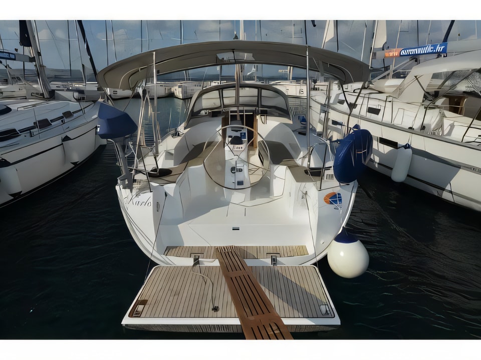 Exterior overview of Bavaria Cruiser 33 sail boat for charter from Biograd Marina Kornati in the Kornati sailing area Croatia